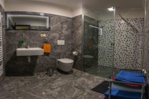 Koupelna v apartmánech Nový Javor na Železné Rudě